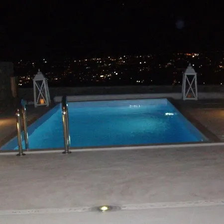 Admiralty House Tatil Evi