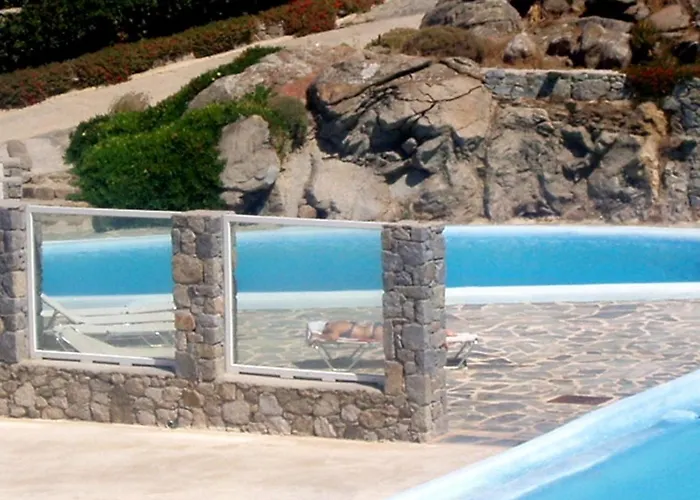 بيت للعطل Admiralty House *